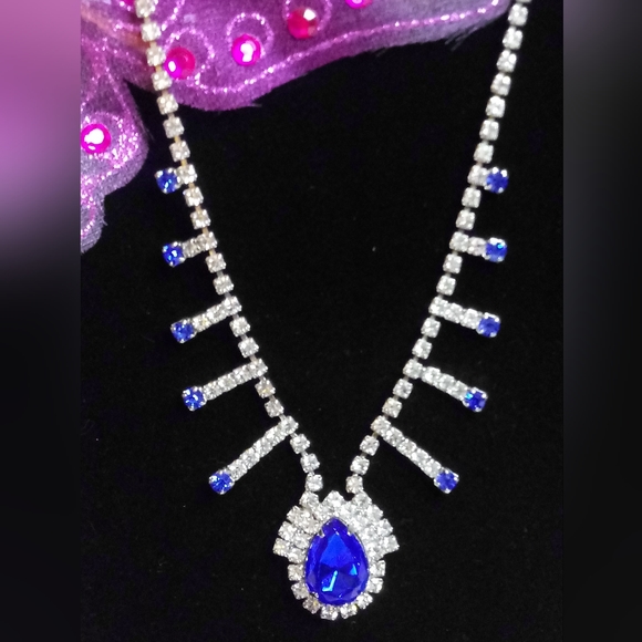 A Royal Blue and Crystal Necklace silver hardware, pre-owned - Picture 2 of 16